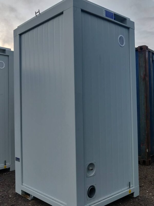 Outdoor toilet insulated 1200×1400 - Image 4