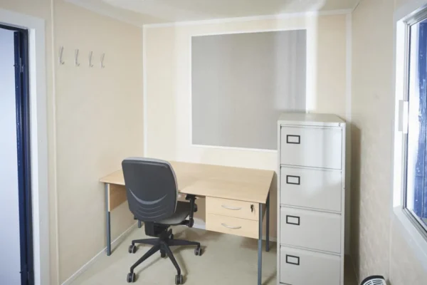 12FT X 8FT STEEL ANTI-VANDAL OFFICE - Image 2